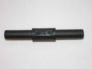 PJP 3310-IEC 4mm Koppling/f&ouml;rl&auml;ngare Svart - Instrumentcenter