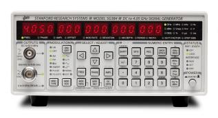 SRS SG382 RF Signalgenerator - Instrumentcenter