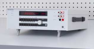 Time Electronics 5077 Multifunktions Effektkalibrator - Instrumentcenter