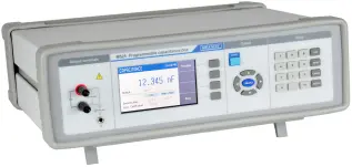Meatest M525 Programmerbar kapacitansdekad - Instrumentcenter