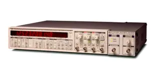 SRS SR625 Frekvensr&auml;knare - Instrumentcenter